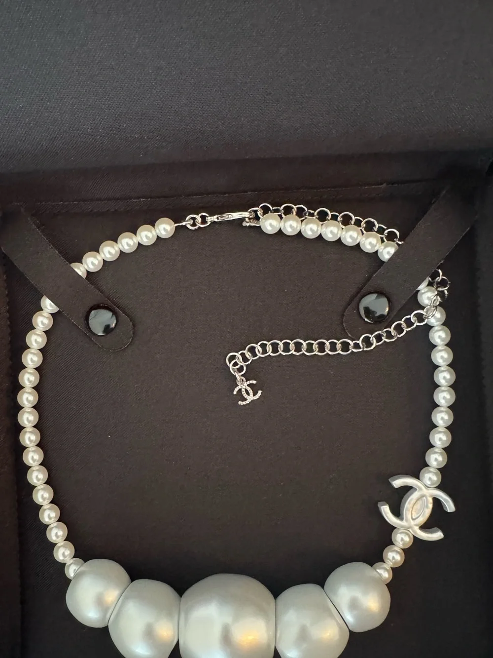 CHANEL necklace